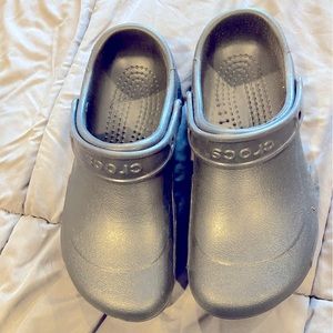 Crocs Black EUC. Women’s - 10  Men’s - 8